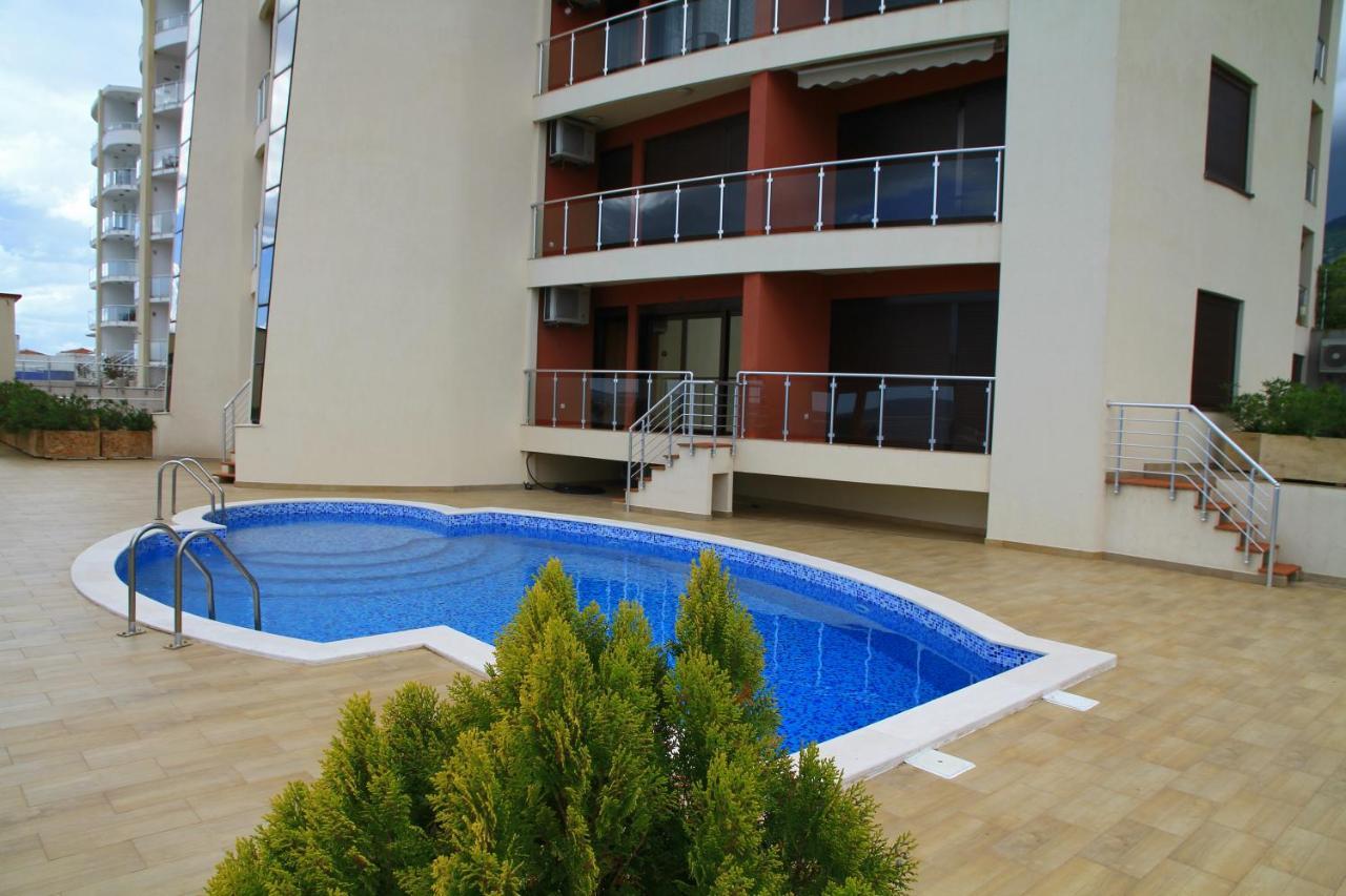 Bella Costa Apartment Dobra Voda Ngoại thất bức ảnh