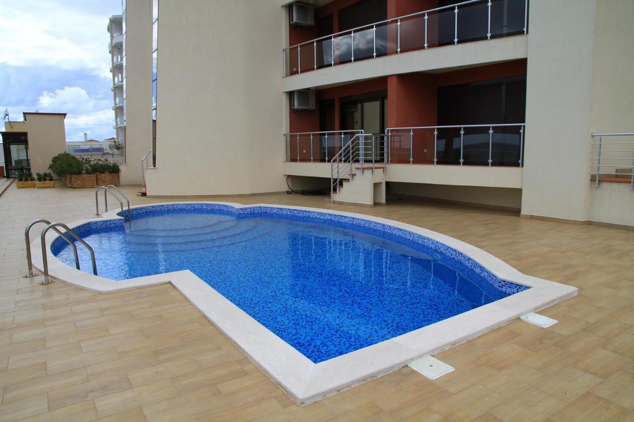 Bella Costa Apartment Dobra Voda Ngoại thất bức ảnh
