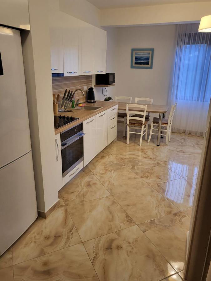 Bella Costa Apartment Dobra Voda Ngoại thất bức ảnh