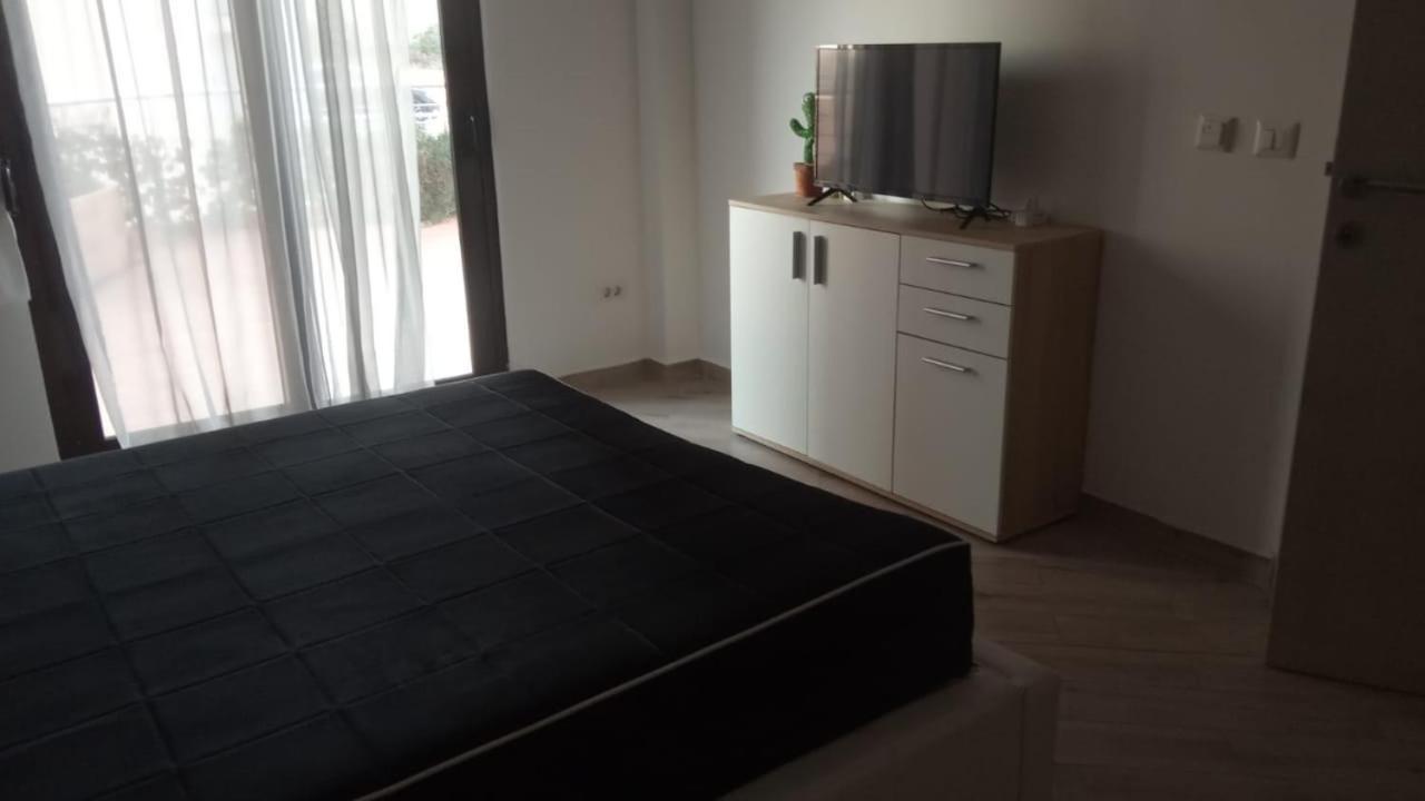Bella Costa Apartment Dobra Voda Ngoại thất bức ảnh