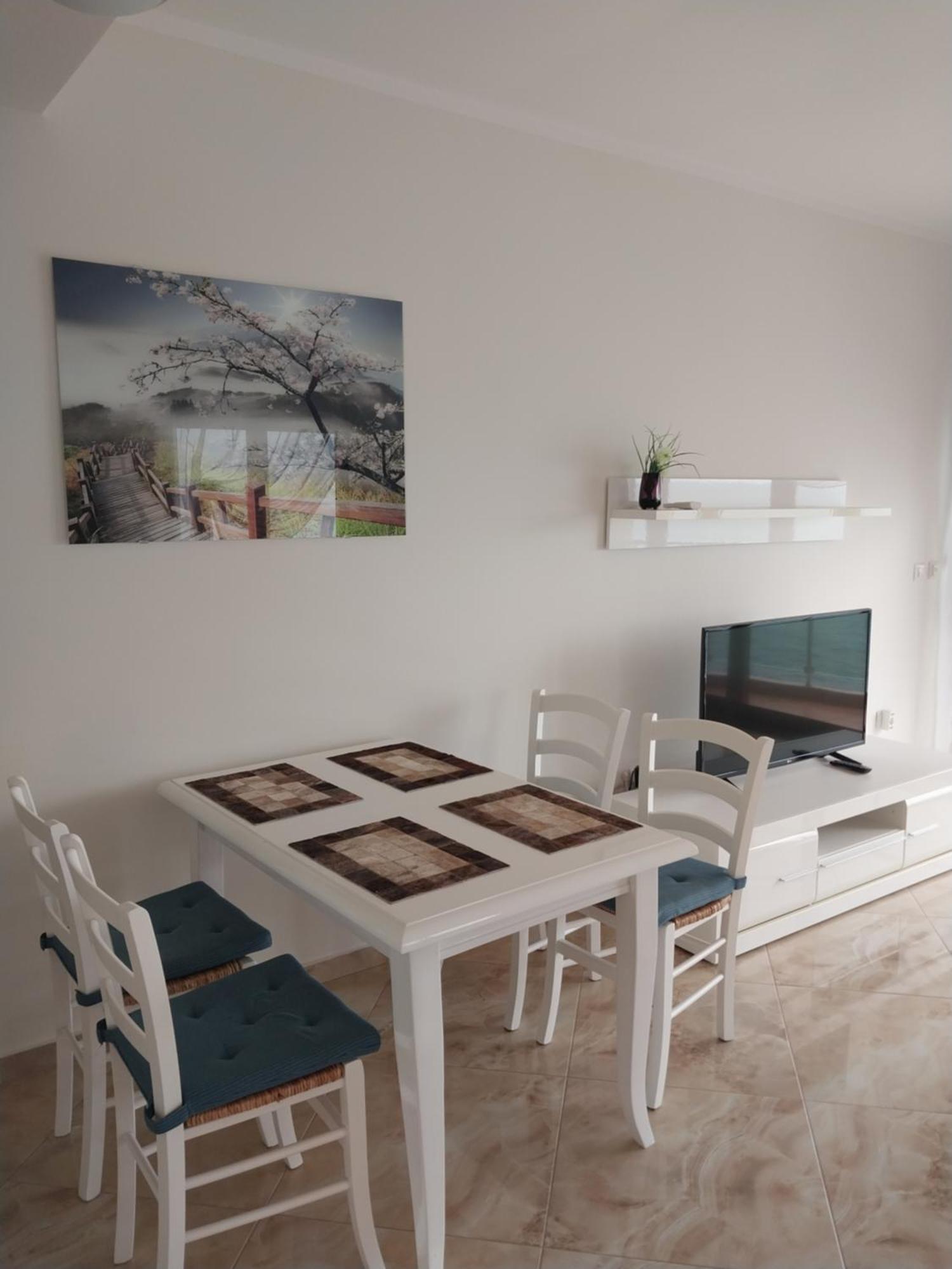 Bella Costa Apartment Dobra Voda Ngoại thất bức ảnh
